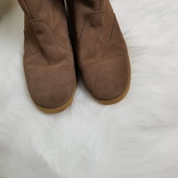 VINTAGE Yodelers Suede Boots - Picture 5 of 7